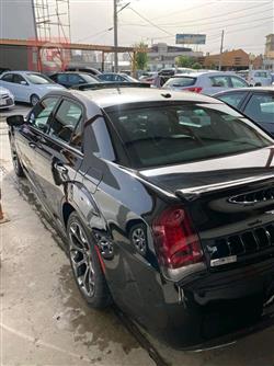 کرایسلەر 300